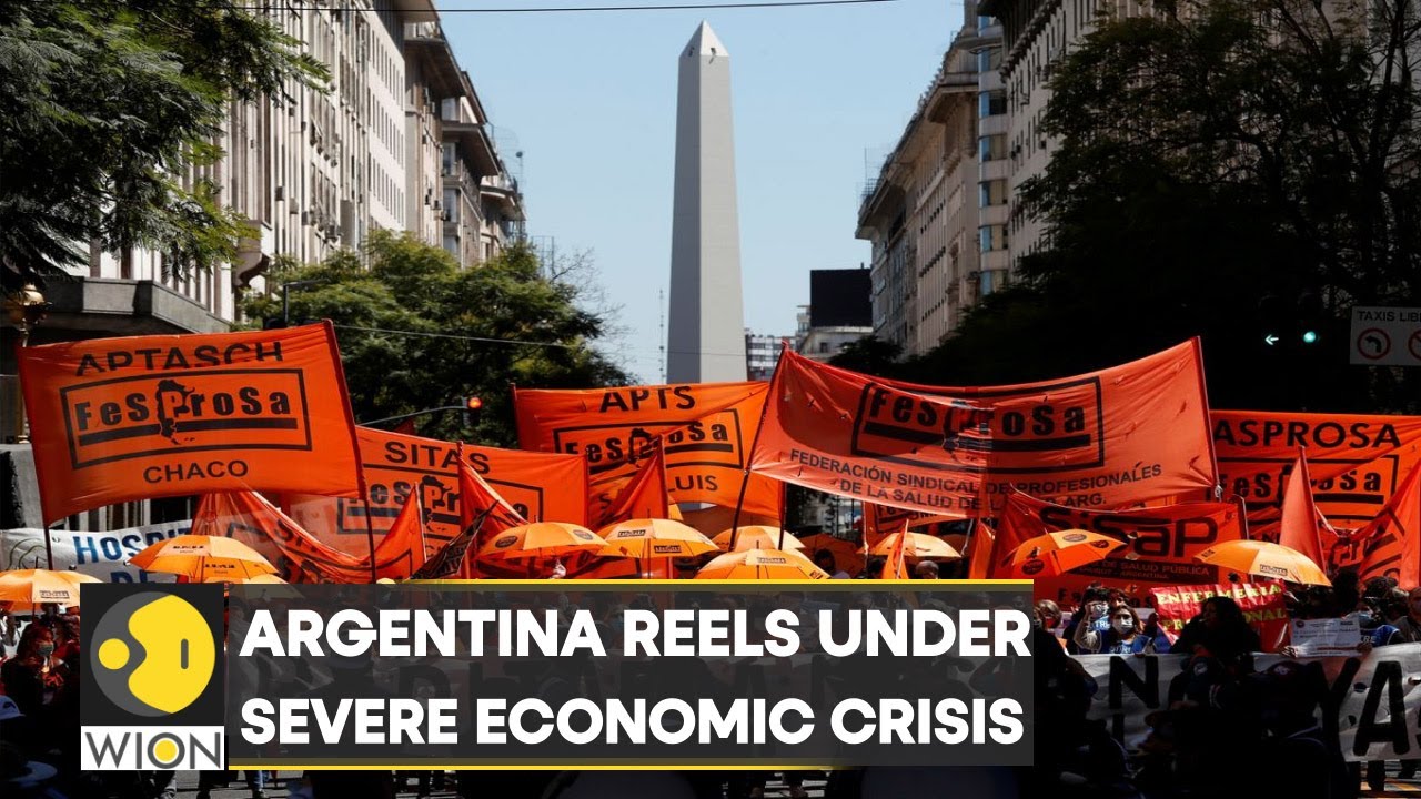 Argentina Economic Crisis: Residents search through garbage piles for food and clothes | WION