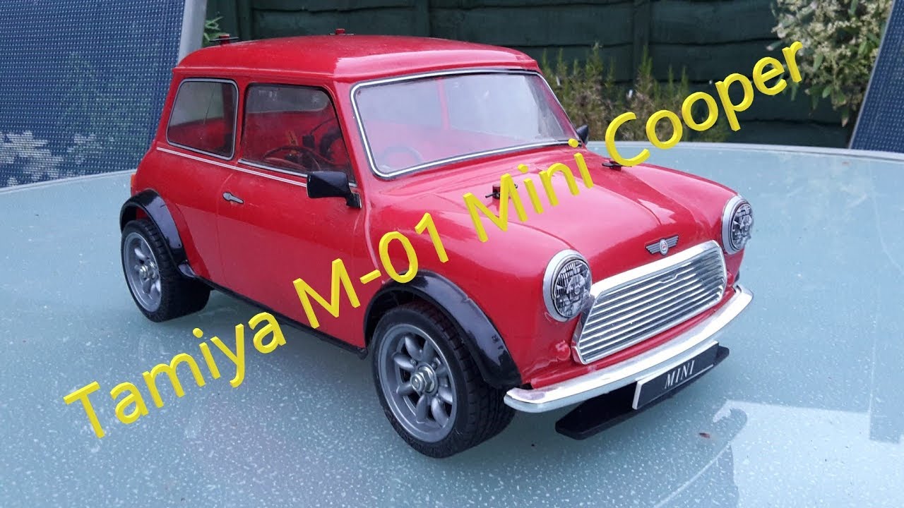Tamiya M-01 Chassis Mini Cooper Speed Test, Bash and Overview.