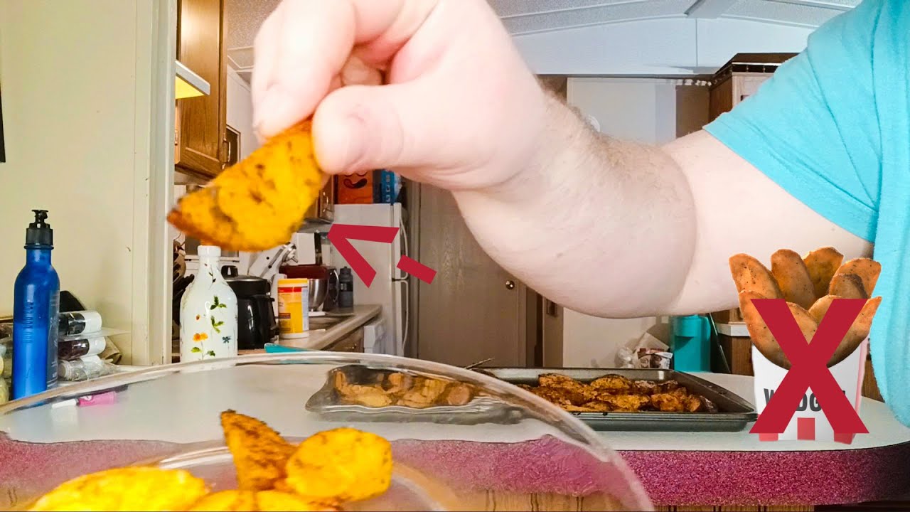 OVEN ROASTED POTATO WEDGES! | SIDES