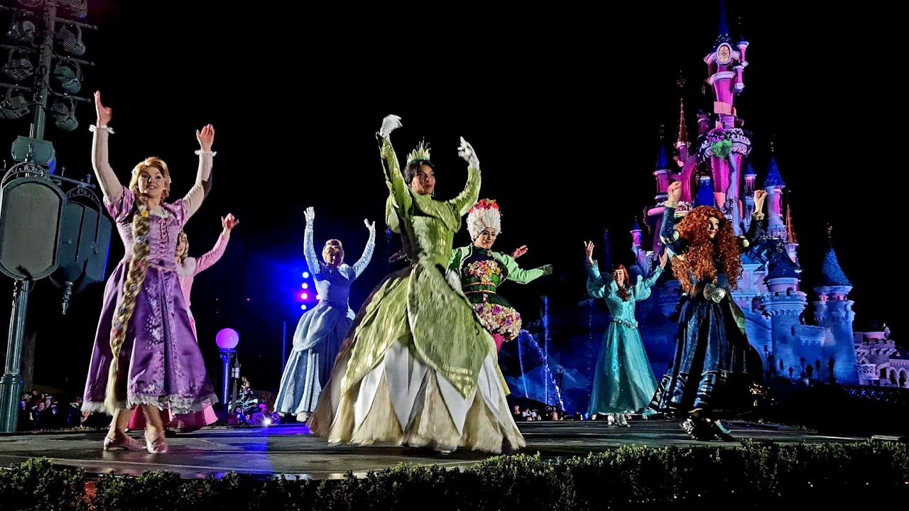 Disneyland Paris, Pirates and Princesses, Opening of 