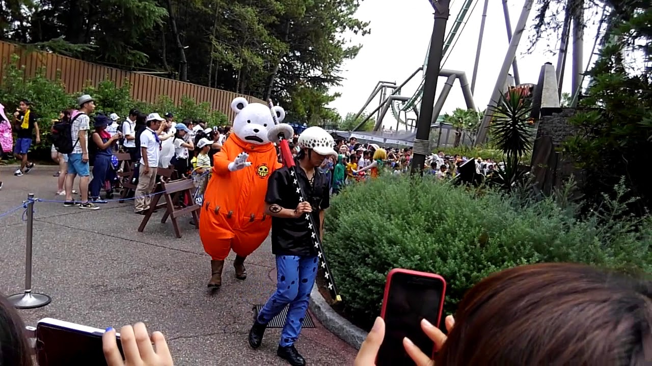 USJ 水バトロー＆ペポ　ハイタッチ