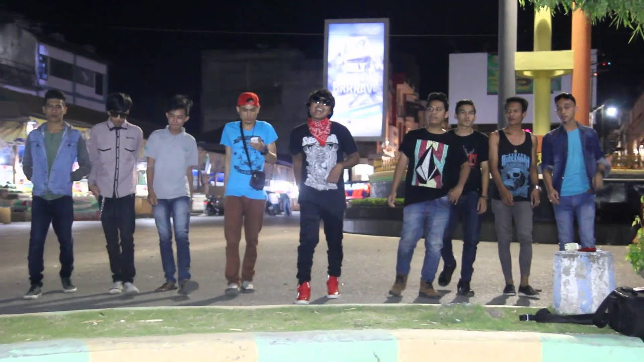 Danny Carter - Cowok idaman ( Official Vidio)