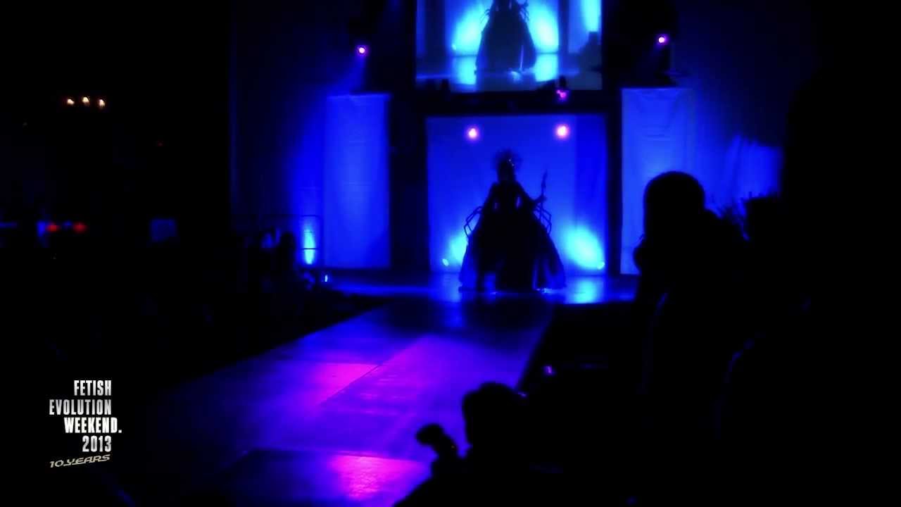 Fashion Show Atelier Bertoldini Giuliana @ Fetish Evolution Weekend 2013