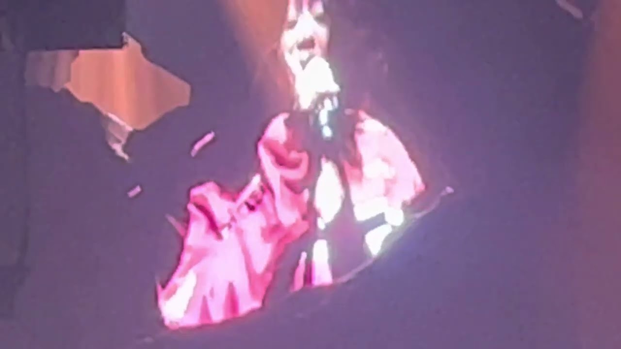 SZA - Love Language @ MSG 03-04-2023