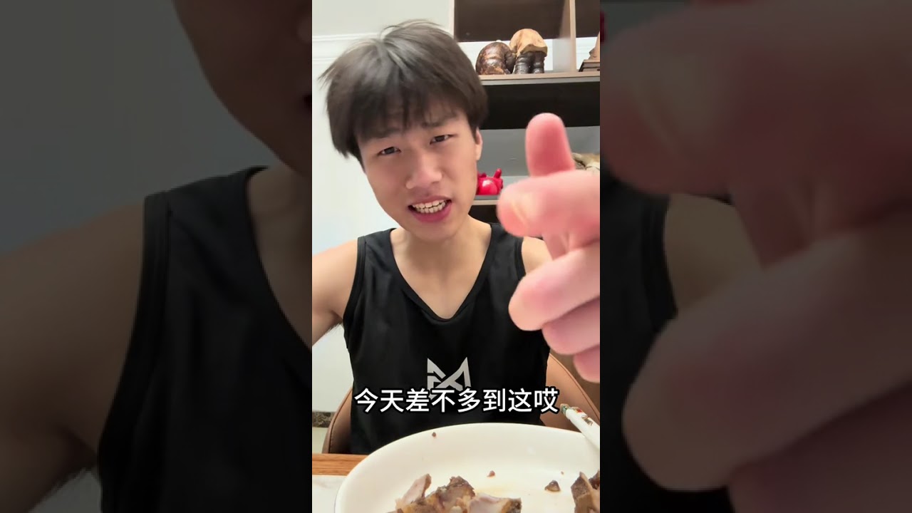Vlog｜超绝J人自律增肌第26-27天｜背部训练+腿部训练｜这两天紧到已经极度神经疲劳了｜你所看到的只不过是别人在背后努力的成果#vlog #健身 #减脂 #大学生哪有不疯的 #何绿龙