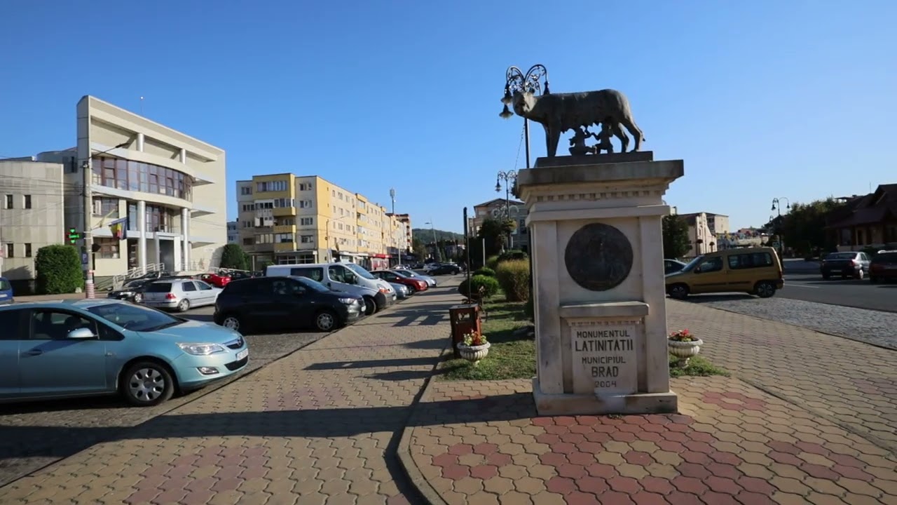 Municipiul Brad, la pas prin centru