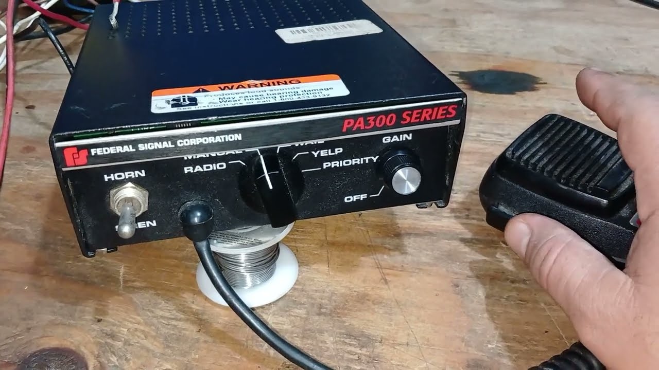 Probando la sirena Federal Signal PA300, modelo: 690002 y la bocina marca CODE 3, modelo: C3100.