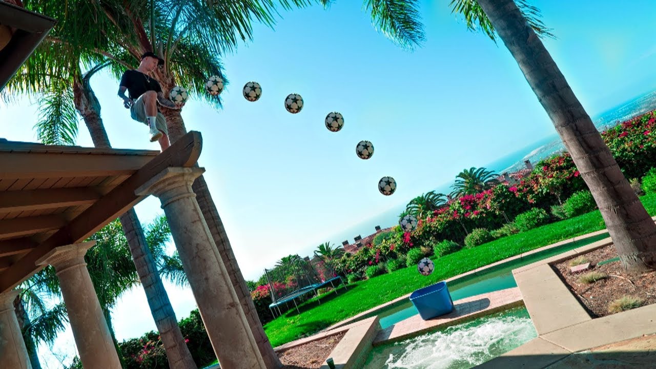 FAZE HOUSE ROOFTOP FOOTBALL TRICKSHOTS *insane*