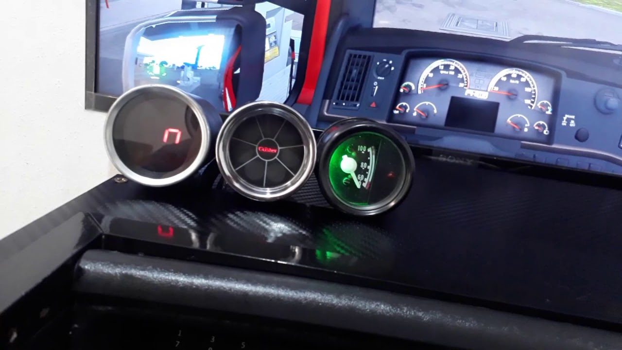 COCKPIT CASEIRO COM PAINEL REAL ETS2/ATS