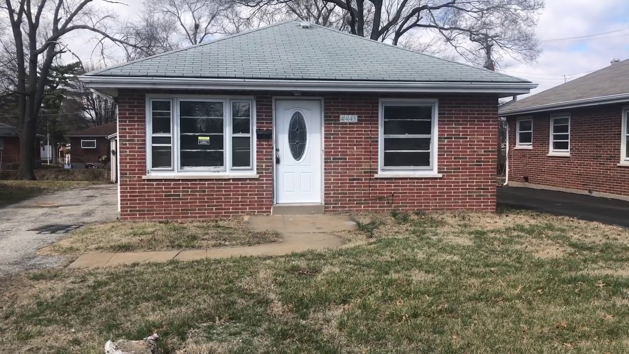 4441 Fairfield Ave, Berkeley, MO 63134