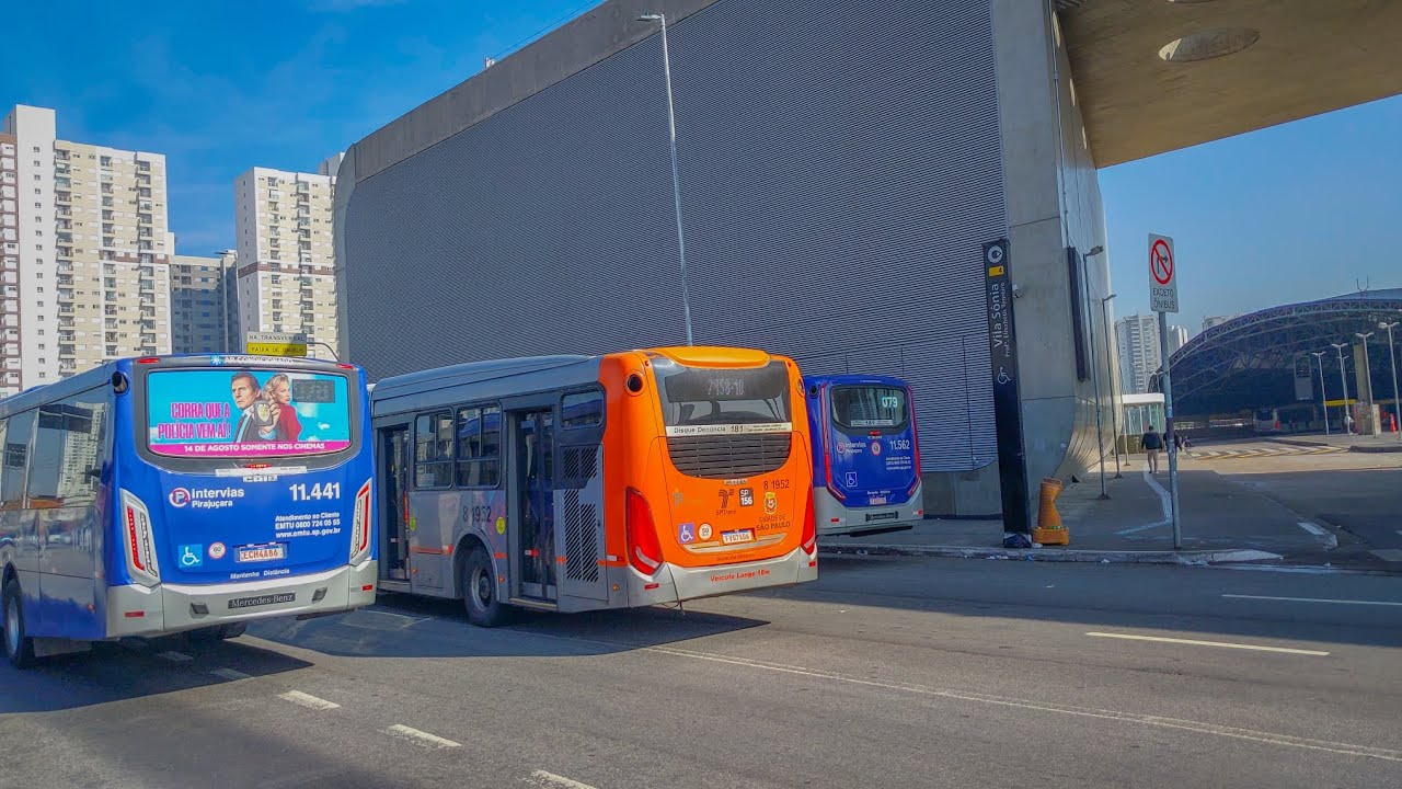 Metrô Vila Sônia - Movimento de Ônibus