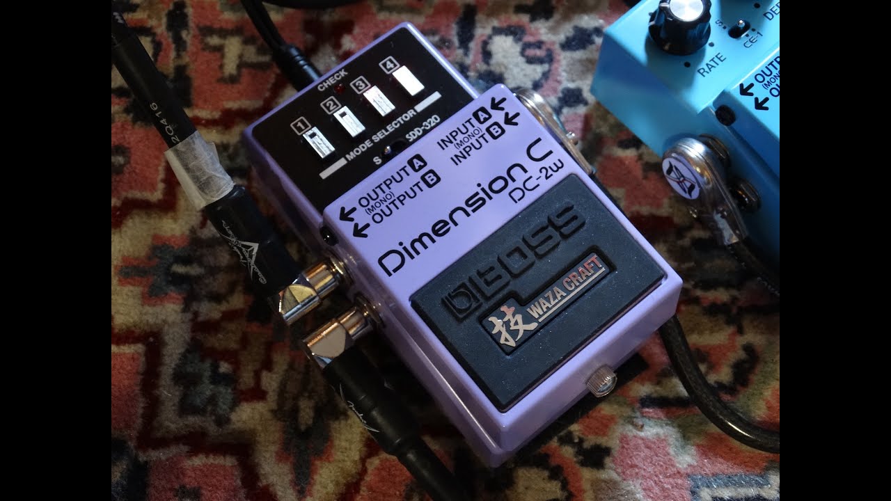 Boss Waza Craft Dimension C DC2-W: Stereo Sound Check and Comparison with CE2-W