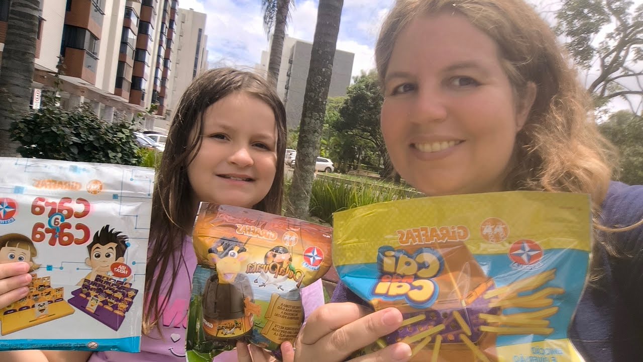 Conseguimos os brinquedos do Giraffas em colab com a Estrela!