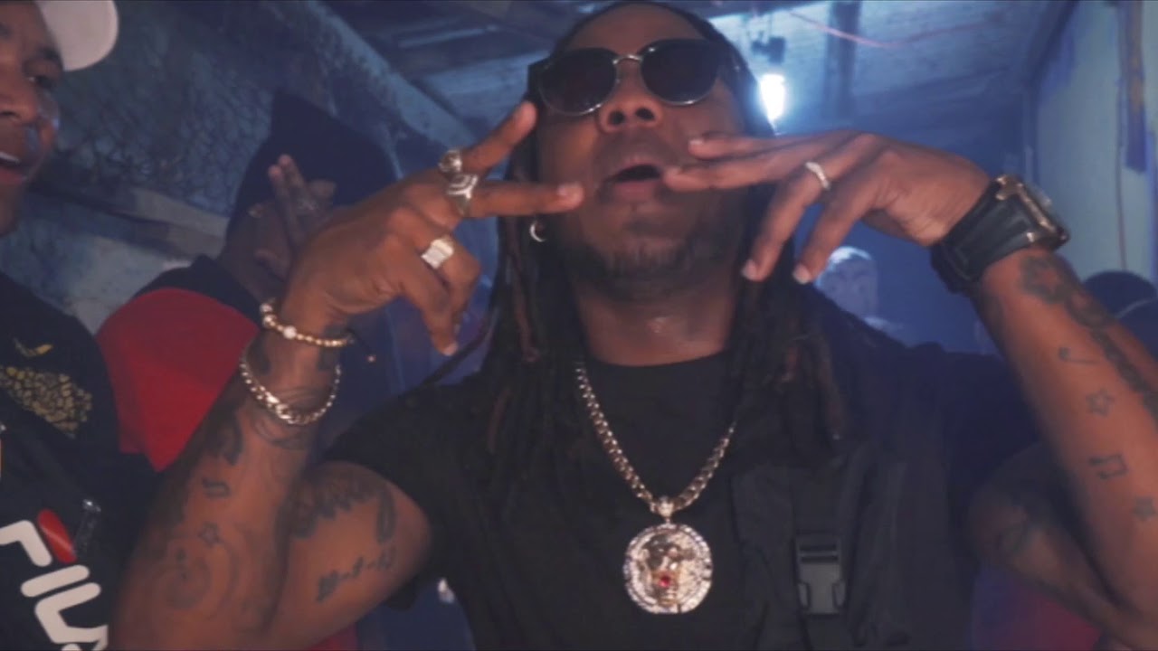 Chamaco Ft. Akim - Paren Firme [Video Oficial]