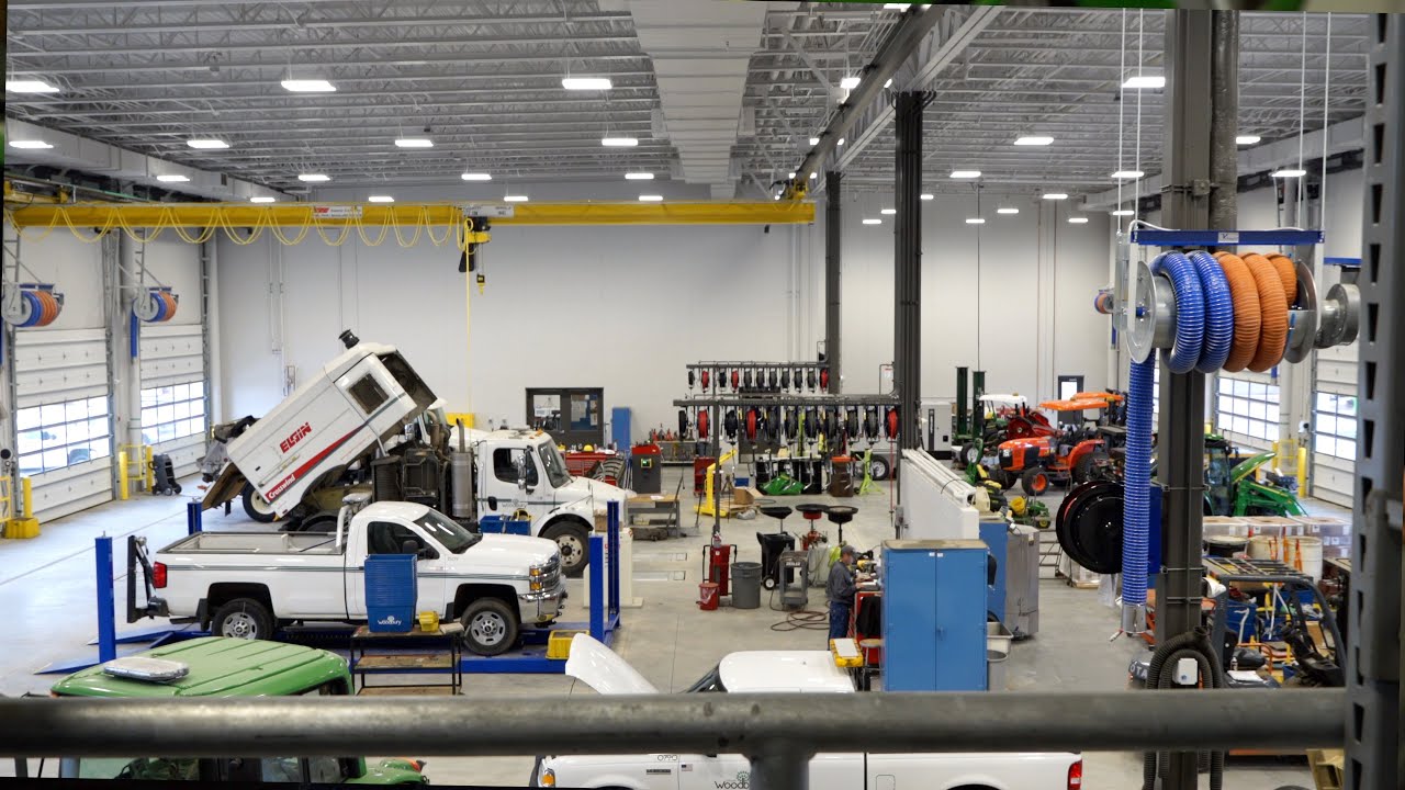 Around Town with Emma: Woodbury's Fleet Services Division