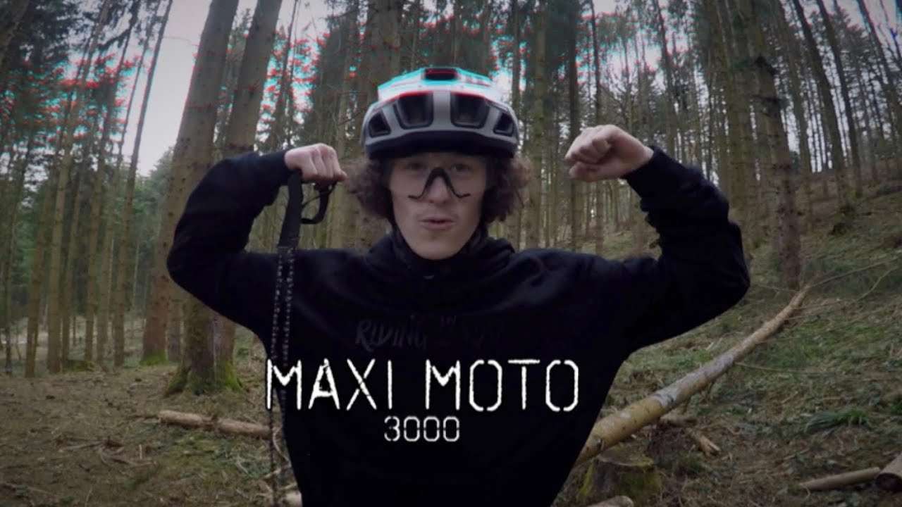 MaxiMoto 3000 🪚 Riding my own Way CREW