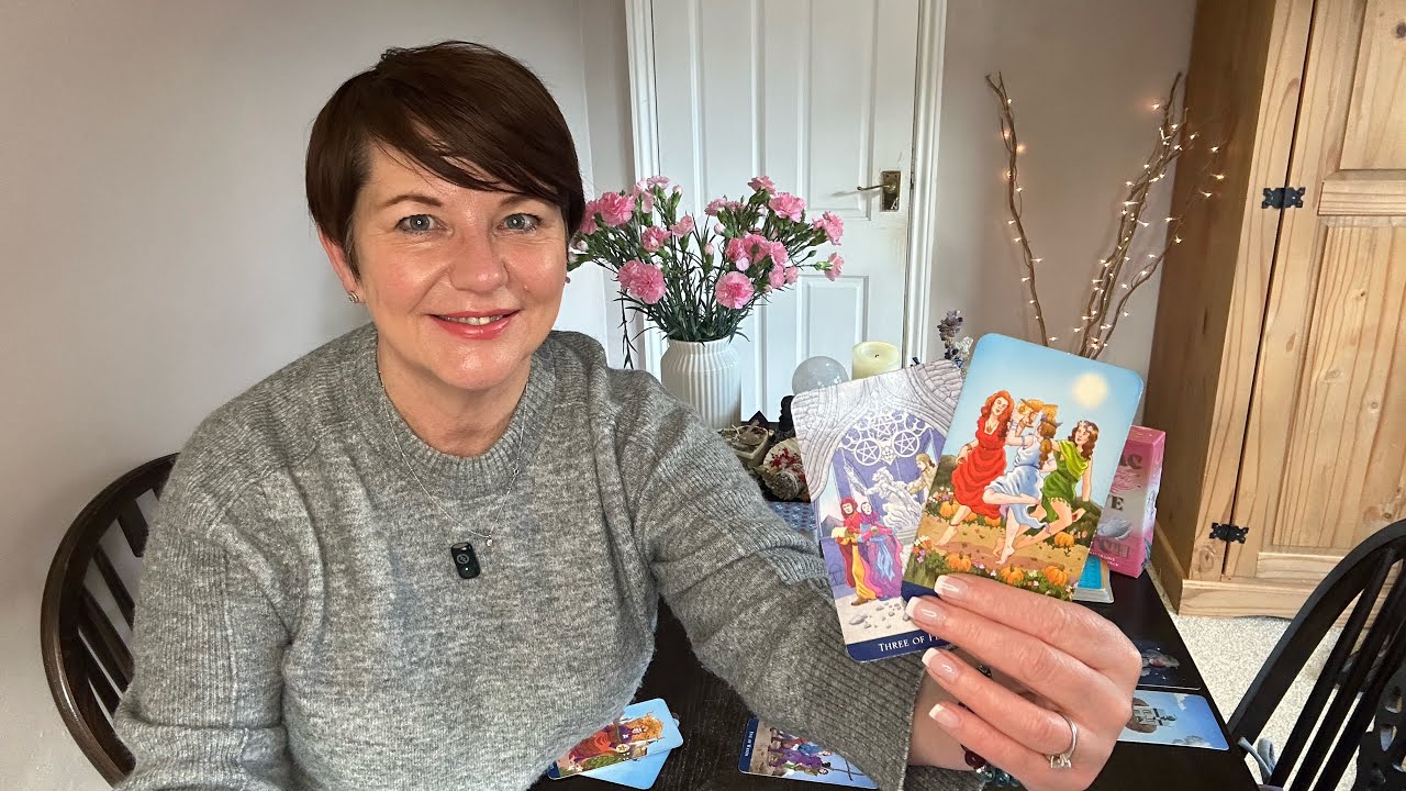 Aries ♈️ Tarot | Week Ahead - With a Valentines Twist ❤️| 16 Feb-23rd Feb