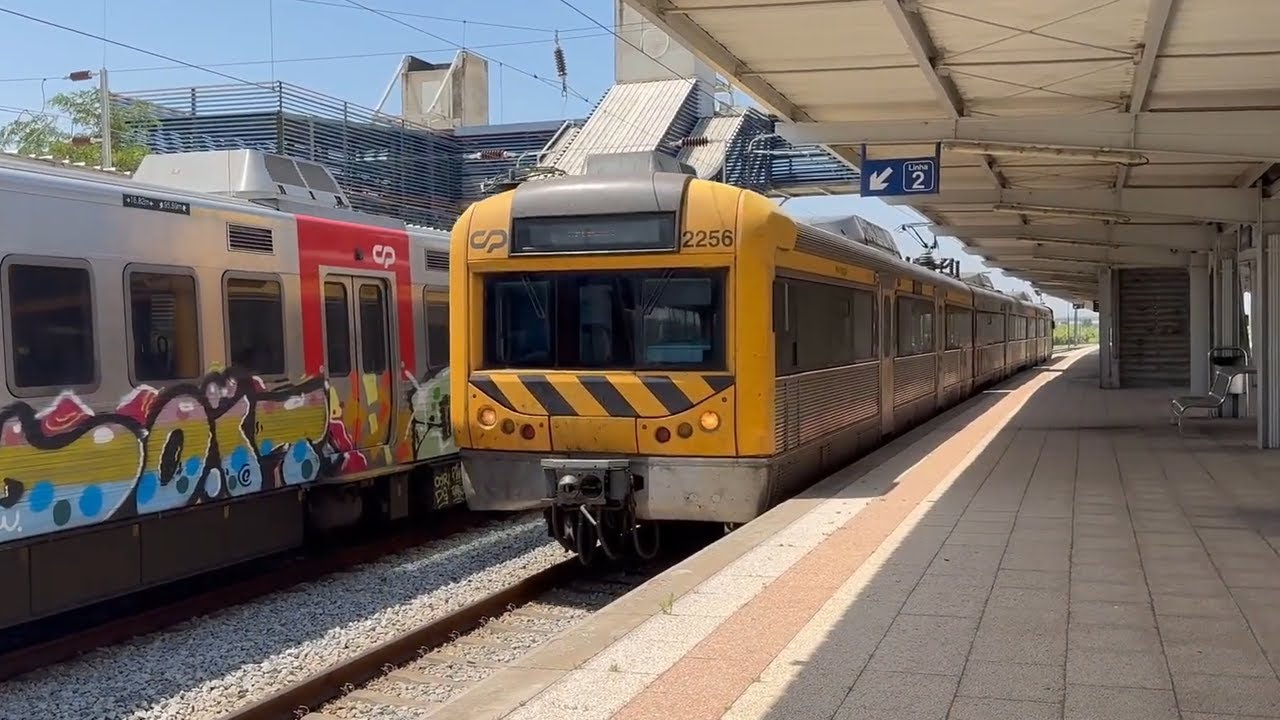 Estação de Azambuja - Comboios de Portugal e Medway
