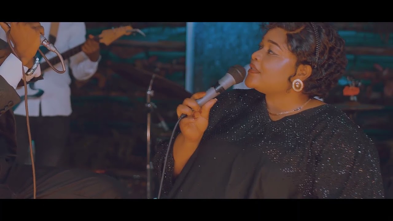 Instant Live 𝐌𝐞𝐜𝐡𝐚𝐜𝐤 𝐊𝐀𝐊𝐎𝐋 ft  𝐄𝐮𝐧𝐢𝐜𝐞 𝐌𝐚𝐧𝐲𝐚𝐧𝐠𝐚 Losambo ya Motema