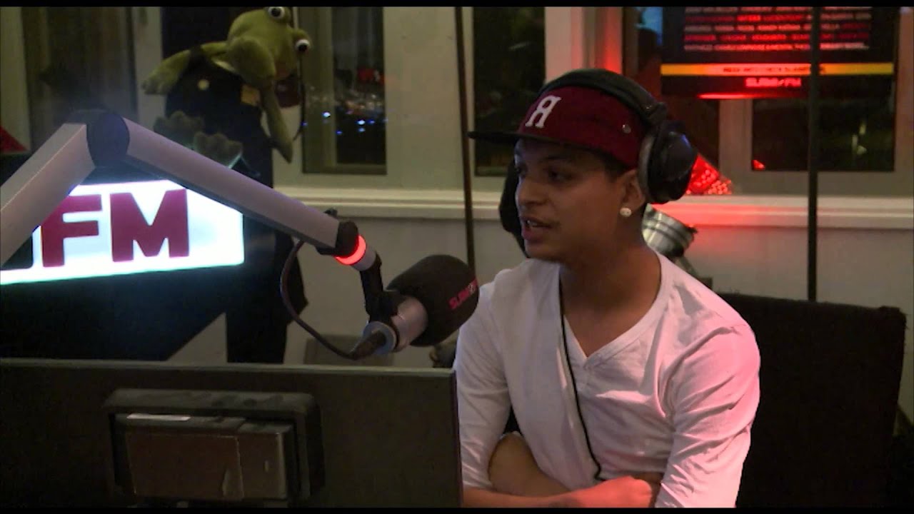 Ronnie Flex doet Zusje live! | Bij Igmar
