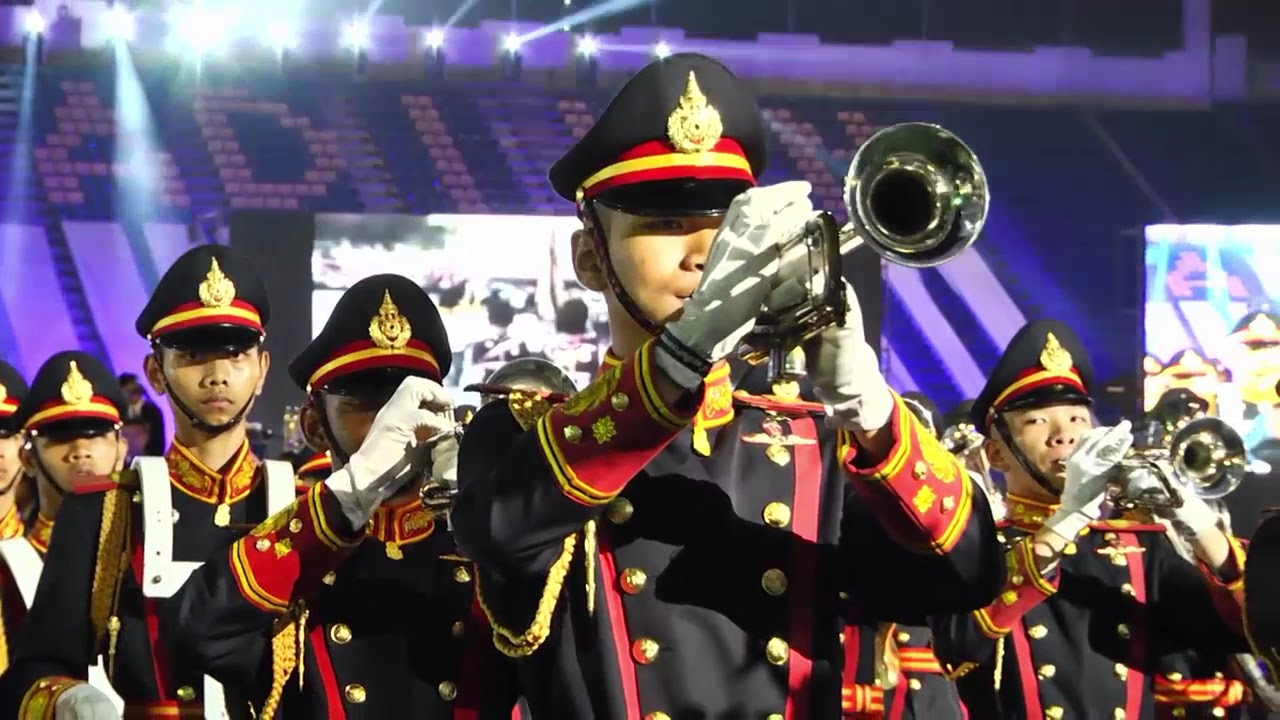มหกรรมร้อยดวงใจโยธวาทิตไทย-โรงเรียนดุริยางค์ทหารบก