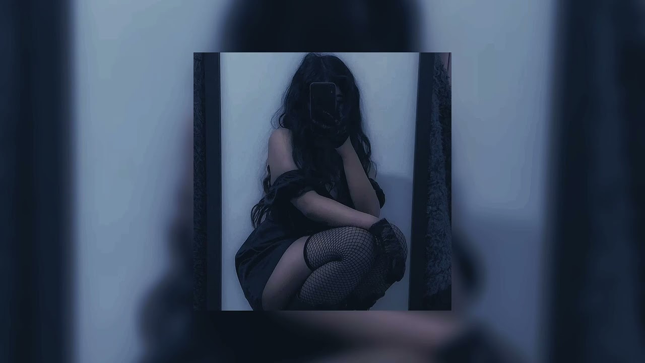 lady gaga - alejandro ( s l o w e d )