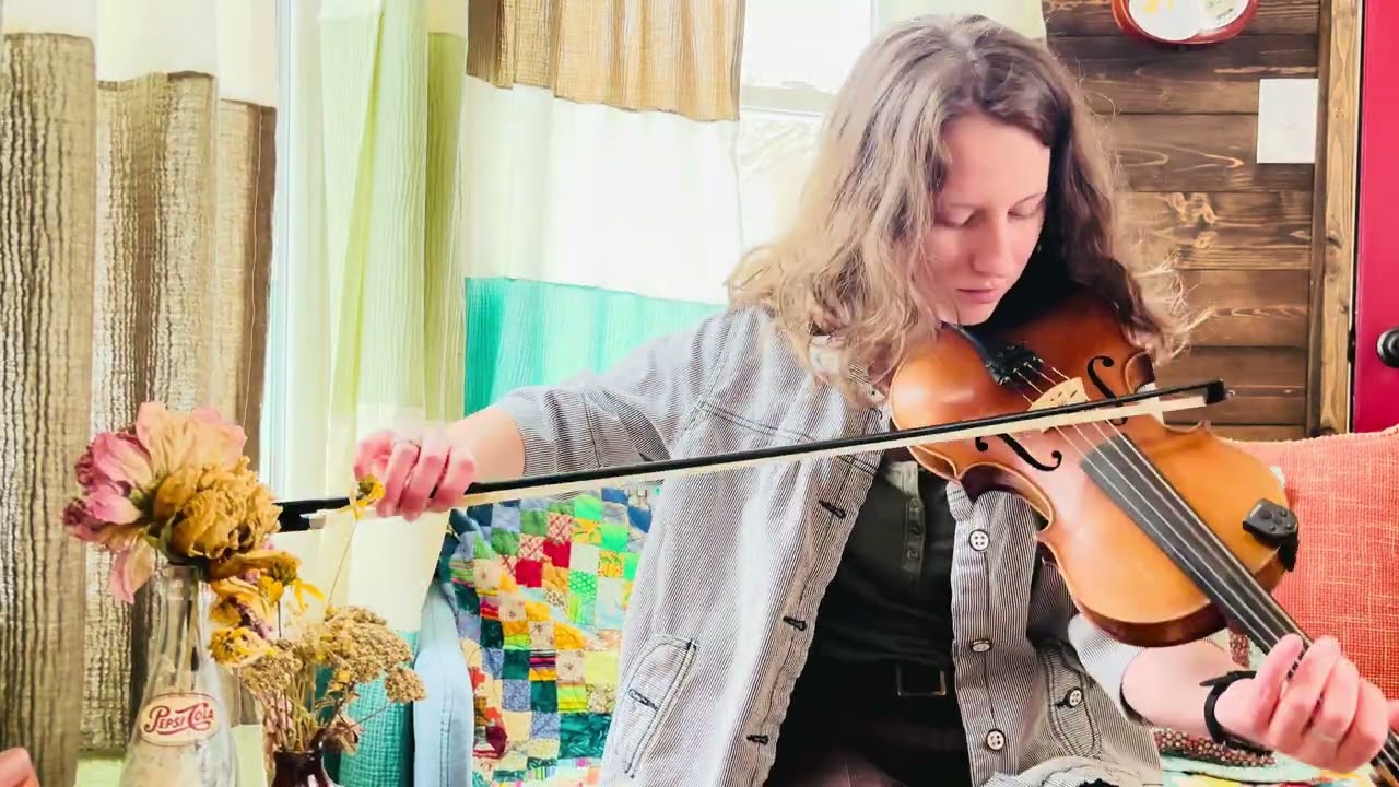 Drunken Hiccups - Tommy Jarrell Fiddle Tune
