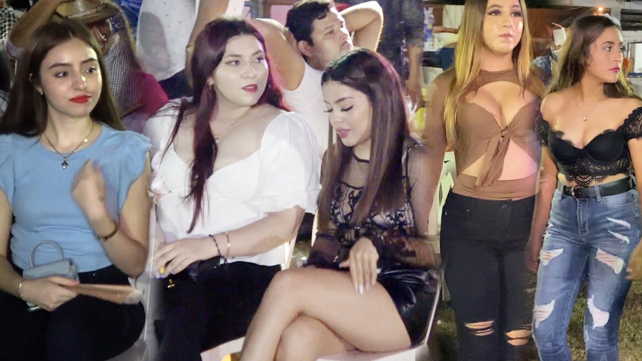 😱😱👀Dios Santo Pero Cuanta 😍Guapísima Damita 💃Engalanado La Pista De 💃Baile EN EL NARANJO GRO. 2021