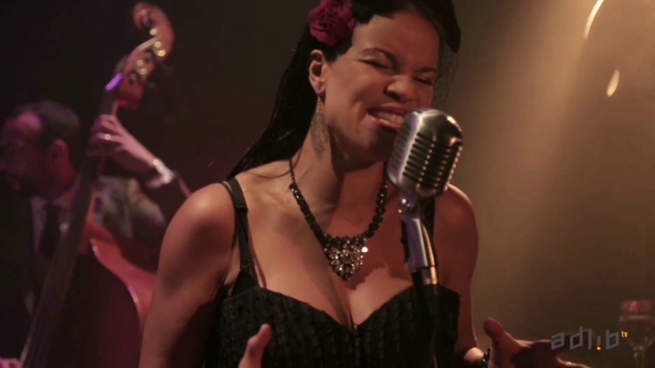 Hot Sugar Band & Nicolle Rochelle 