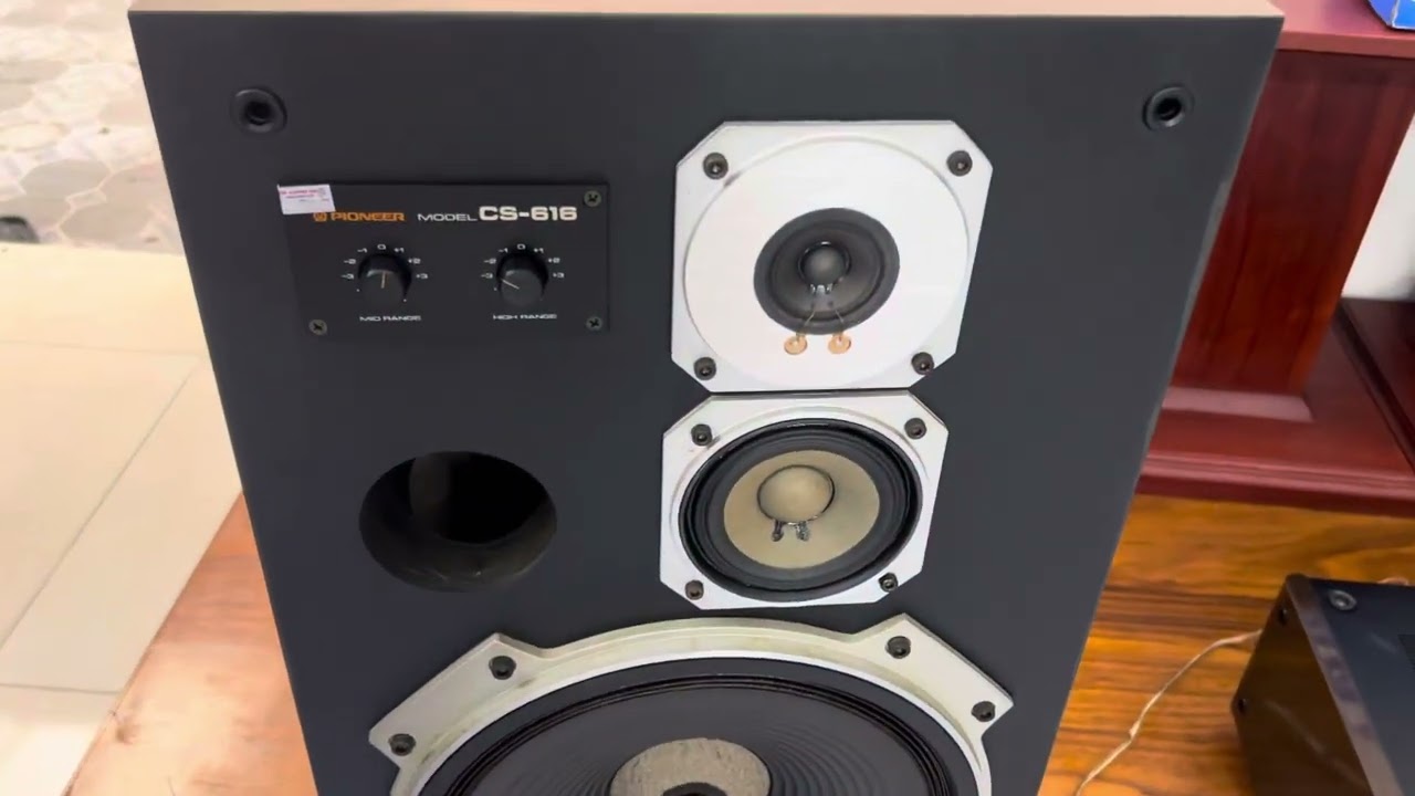 Loa PIONEER CS-616 Huyền thoại và âm ly SANSUI AU -707L EXTRA cả 2 em đẹp đứt tay 096.156.3383