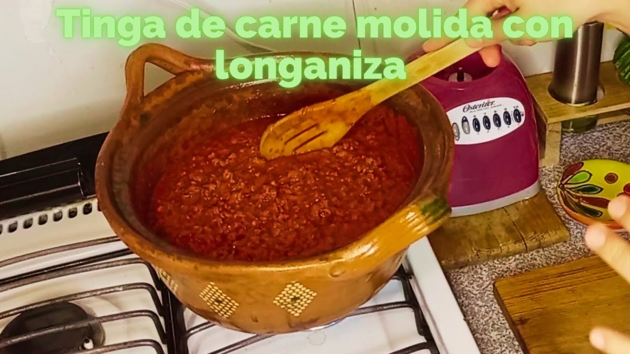 Tinga de carne molida con longaniza