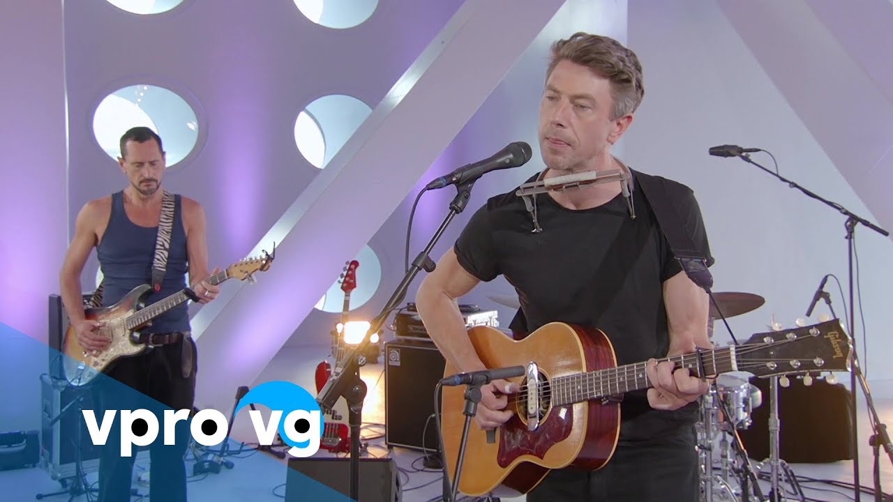 Luke Winslow-King - Drifting Away (live)