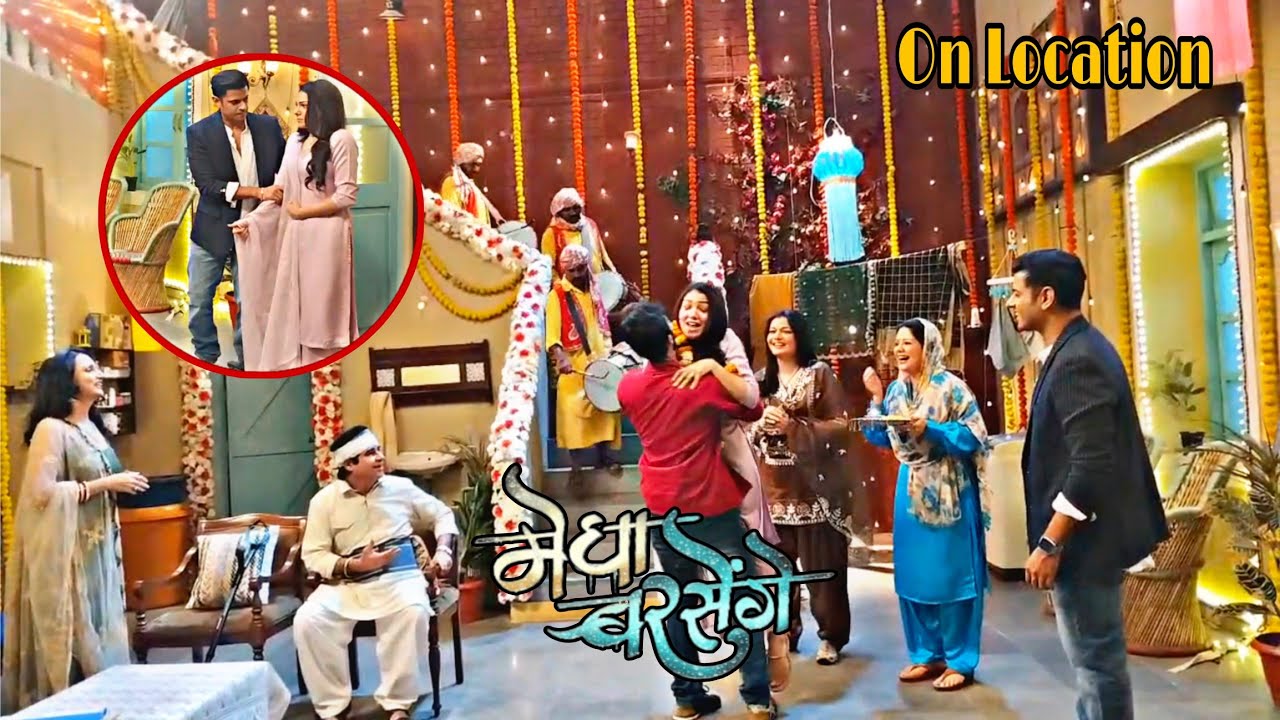 Megha Ki Ghar Wapsi Per Ghar Walo Ne Manaya Jashan || Megha Barsenge || On Location