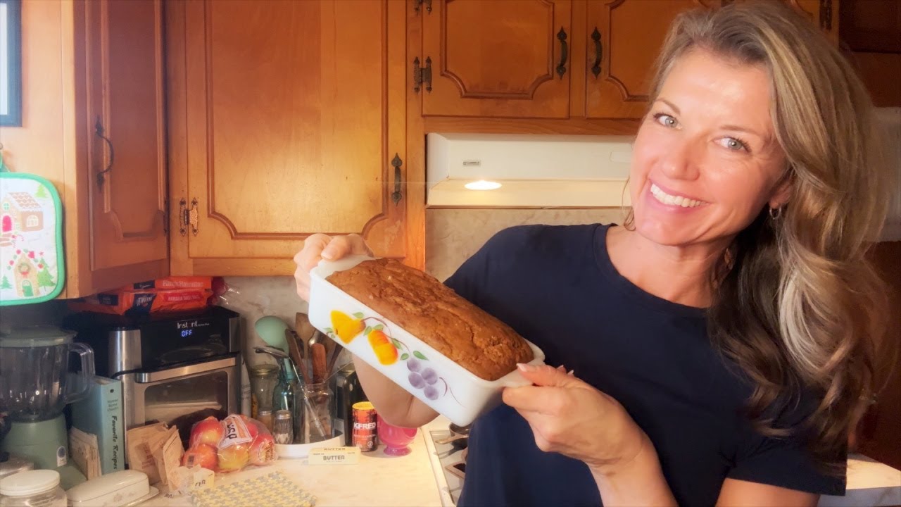 Bye Bye Rotten Bananas! 👋 Hello Best Banana Bread 🍌