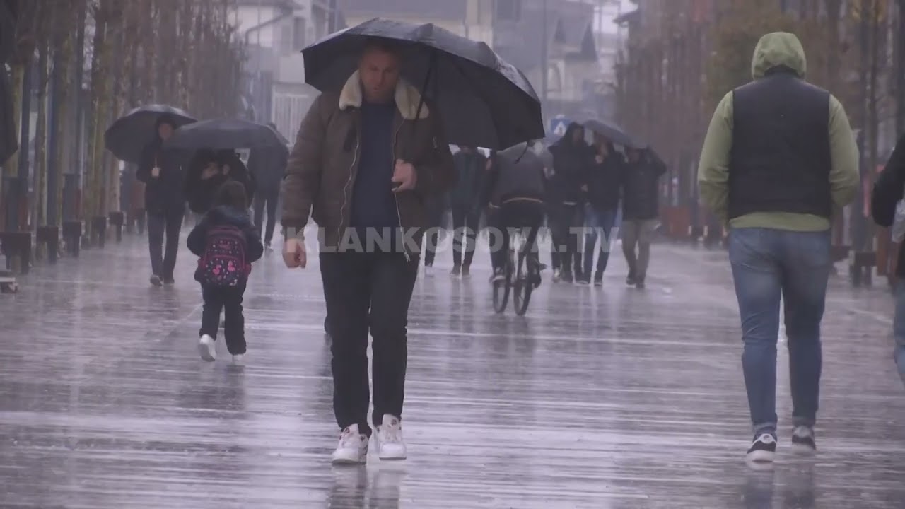 I riu sulmon 3 policë në Podujevë - 10.03.2023 -Lajmet