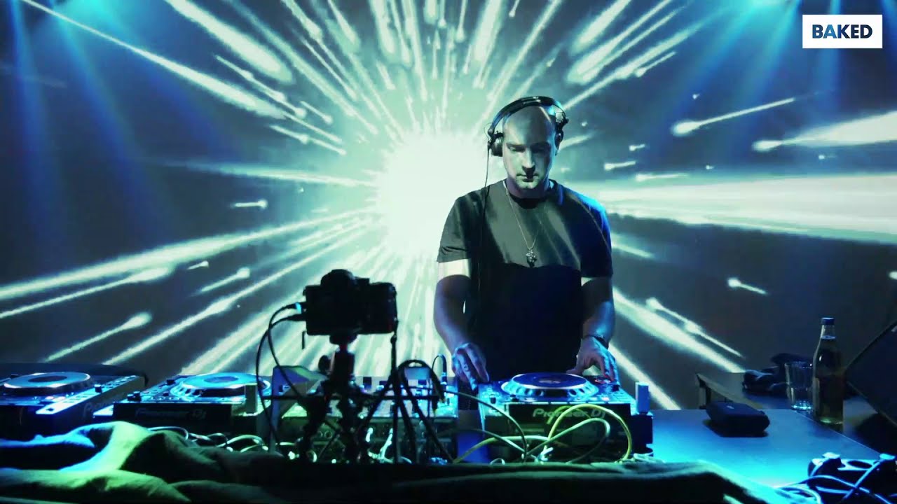 Charnaux (Deggendorf, Germany) @ BAKEDlive 29.11.2020