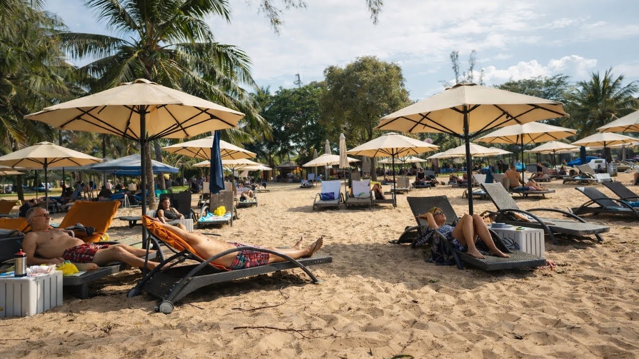 Vietnam Phu Quoc 🇻🇳 | The Best Beach in January — Sun, Sea & Perfect Vibes [4K]