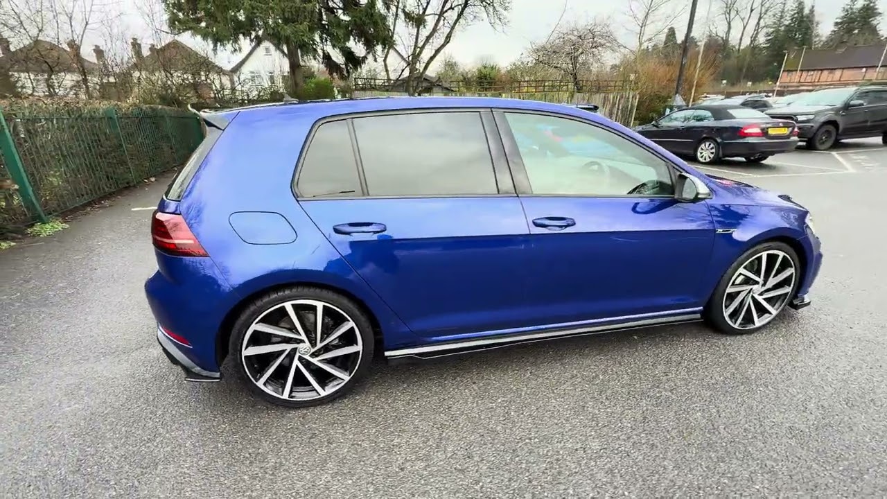 Golf R