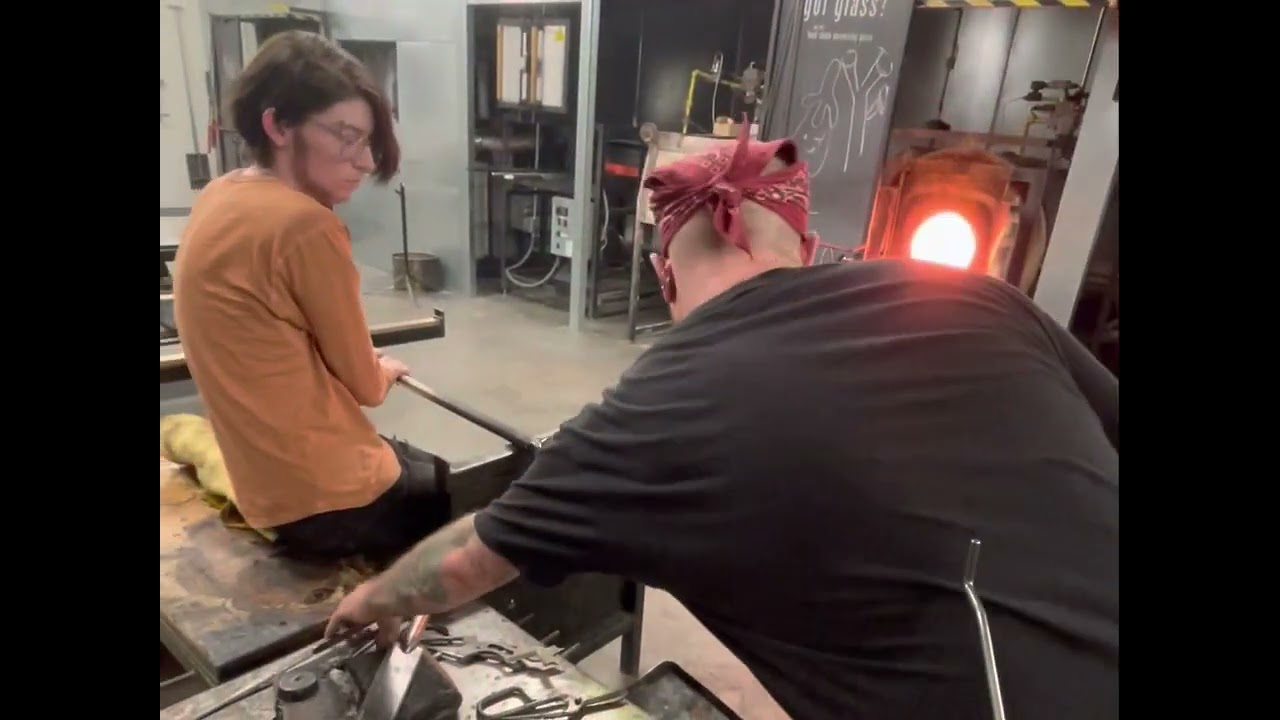 Glass blowing highlights, Jason Antol, Swung Neck Vase