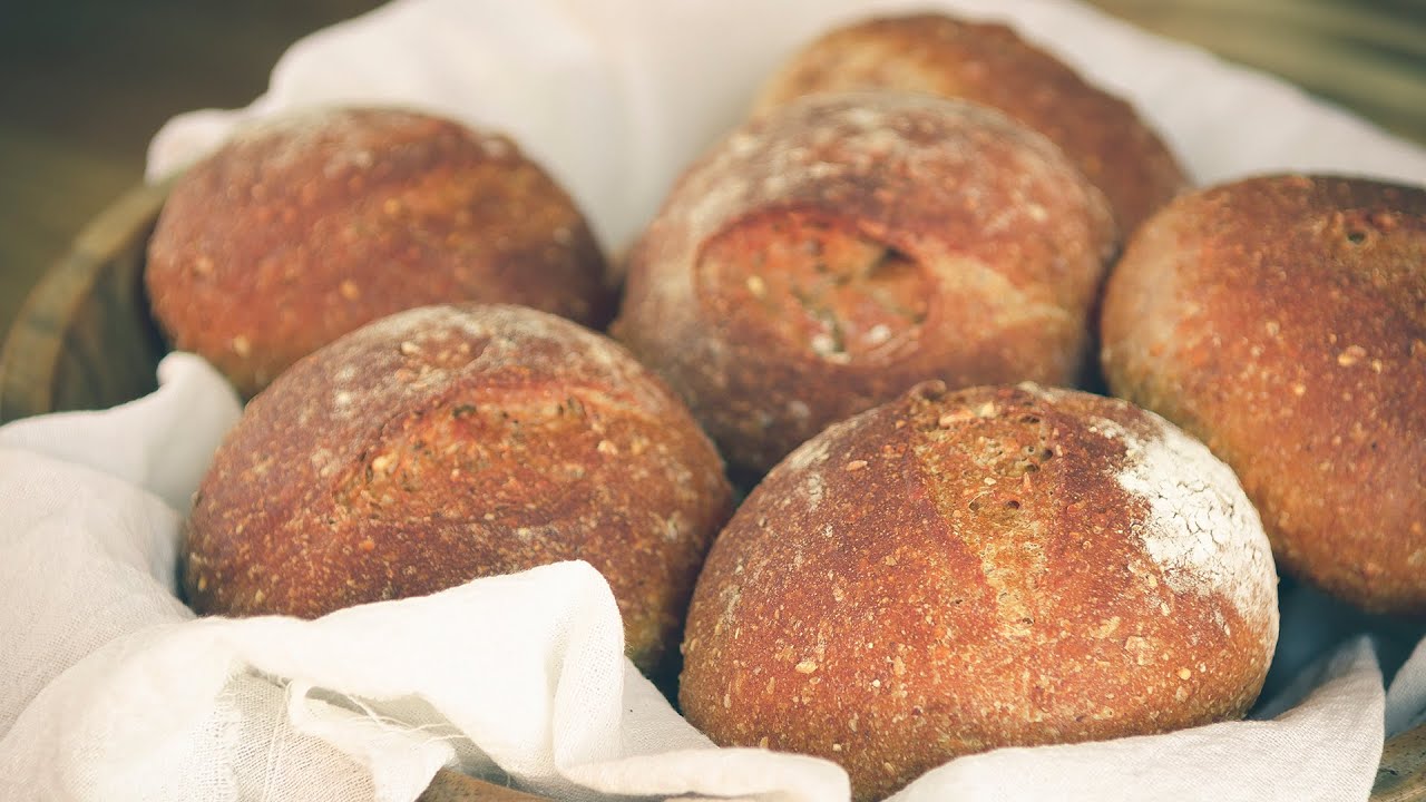 Dinkelvollkornbrötchen selber machen - Anleitung & Rezept | Nico Stanitzok