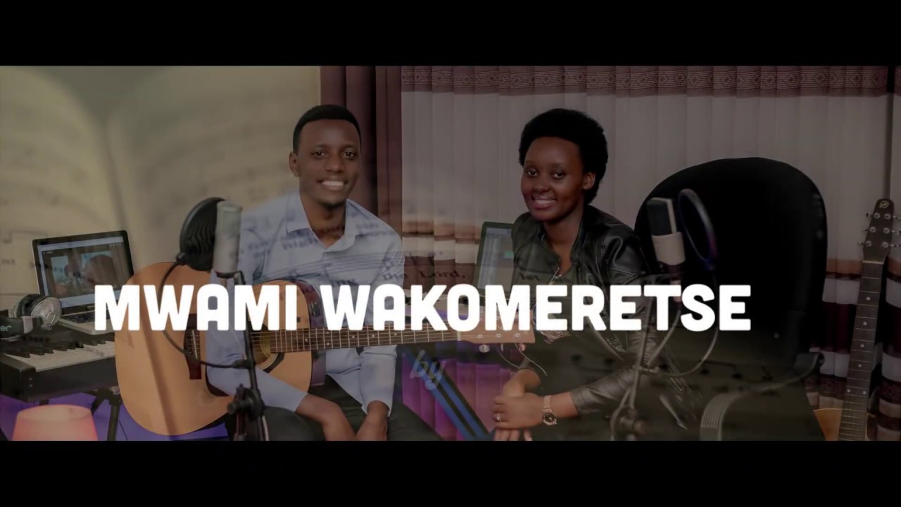 Mwami wakomeretse 82 Gushimisha - Papi Clever & Dorcas - Video lyrics (2020)