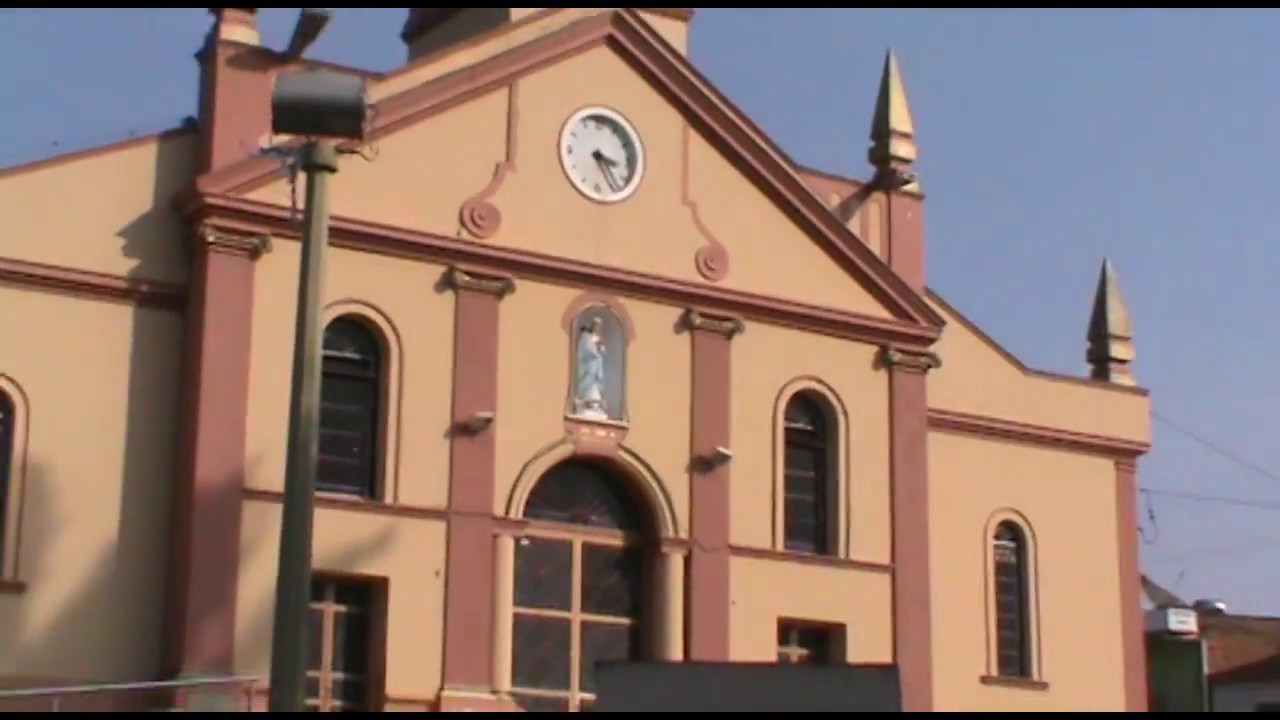 Pelas ruas de Monte Belo