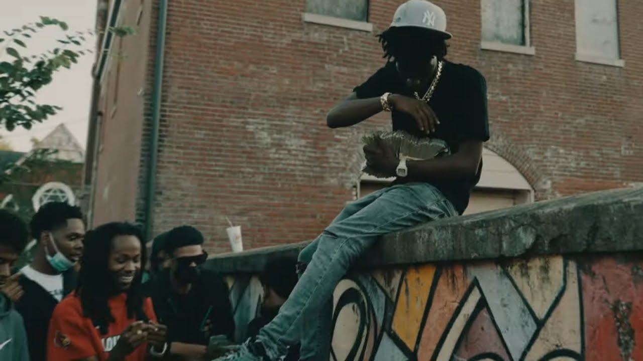 26Roddie - Whole Team Eating (Official Music Video) Shot By @moondoproductions
