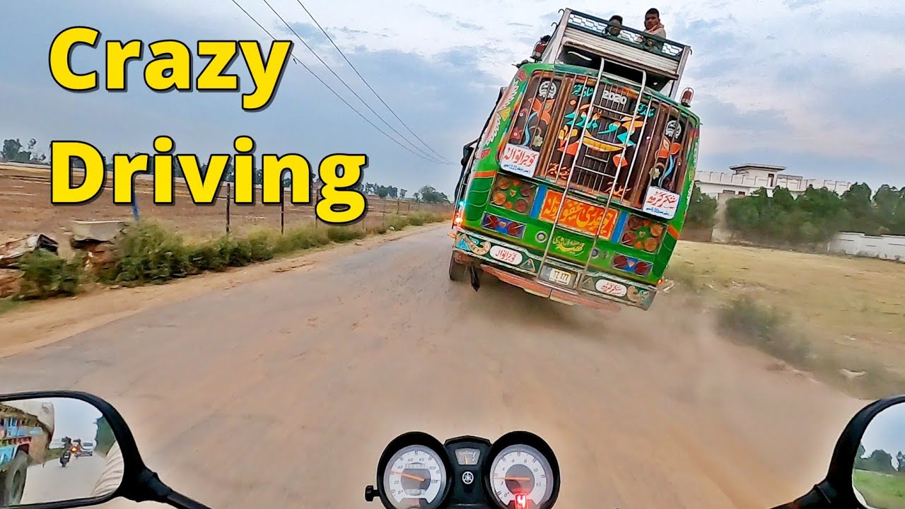 crazy driving Pakistani bus gujjar tyara shakargarh to Gujranwala