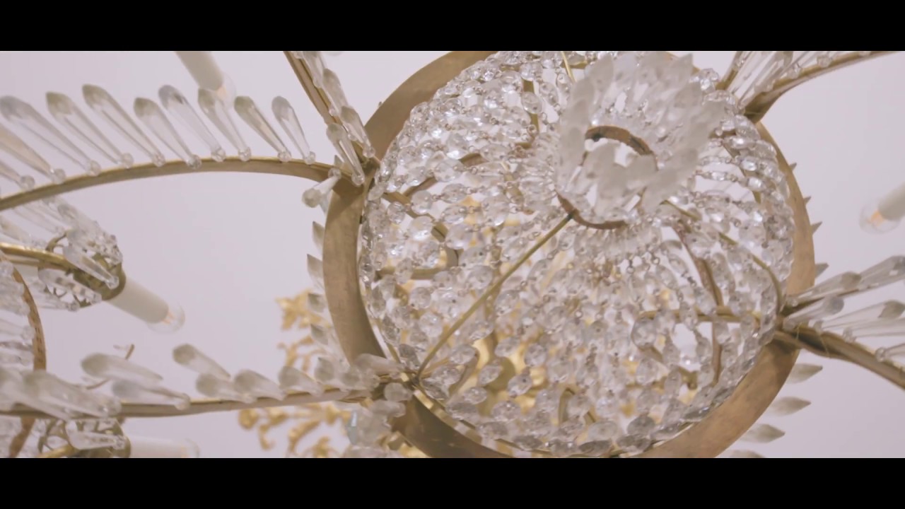 The chandeliers of the 26 Vendôme | Boucheron