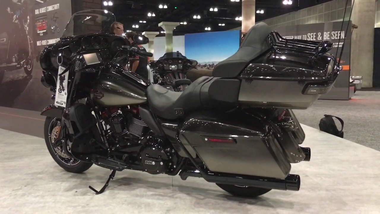 New CVO Ultra Limited 117  - 2018 All new Models Harley-Davidson Presentation in Los Angeles