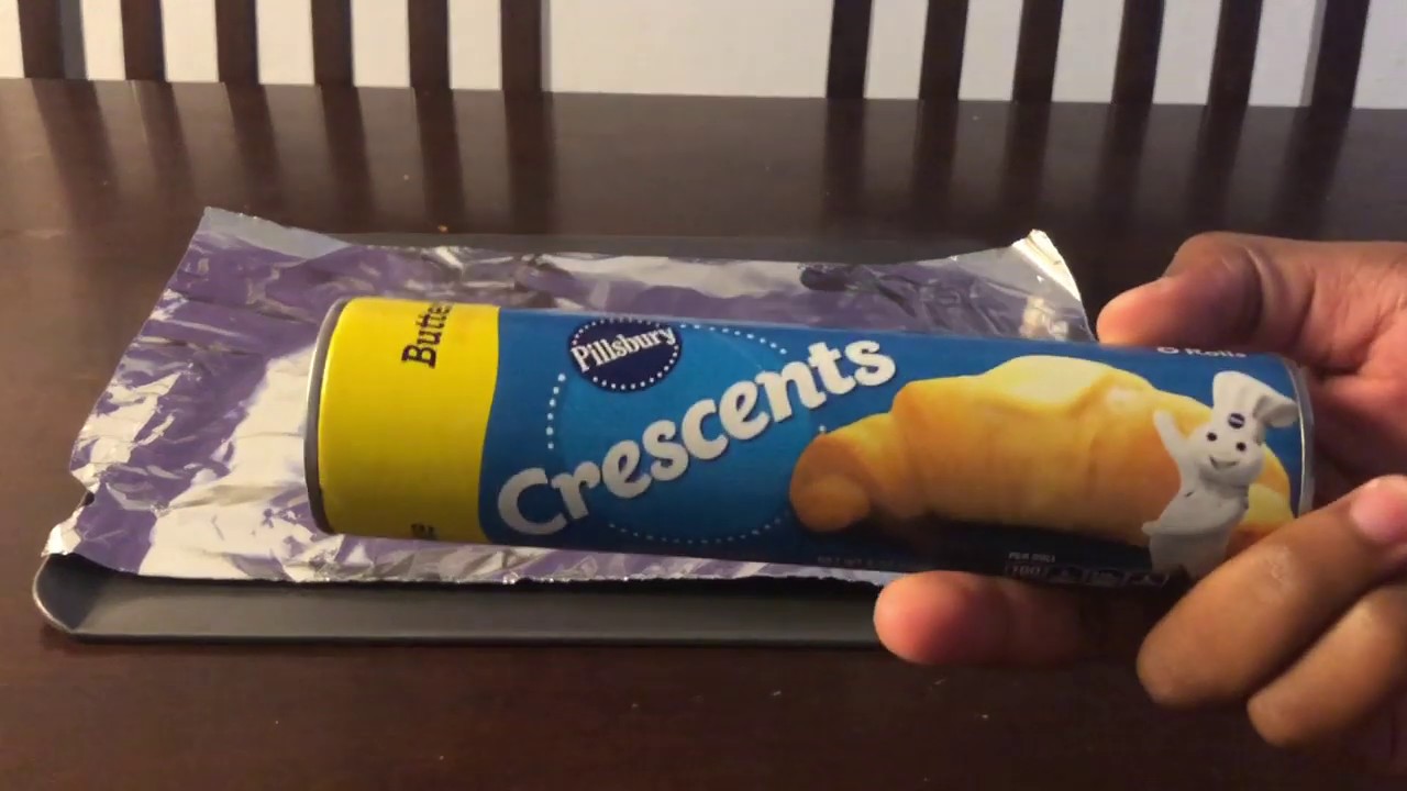 HOW TO OPEN AND PREPARE CAN CRESCENT  ROLLS