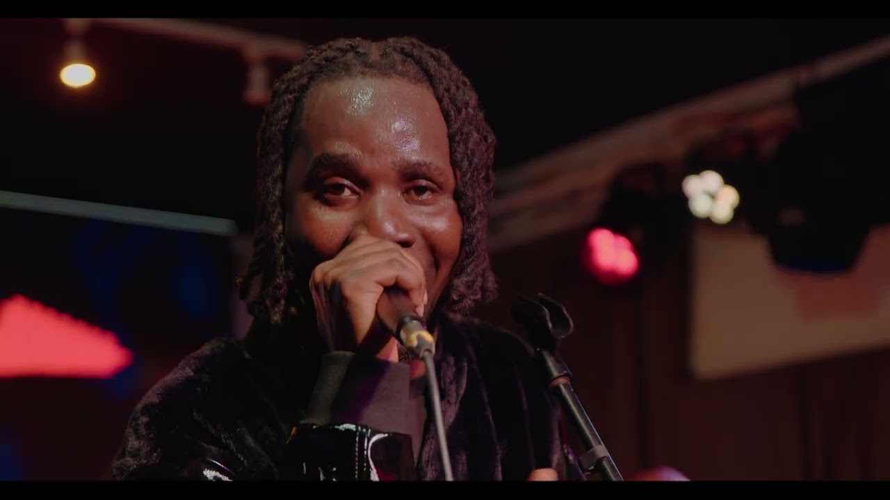 UPDATE - DOMINE ( LIVE )