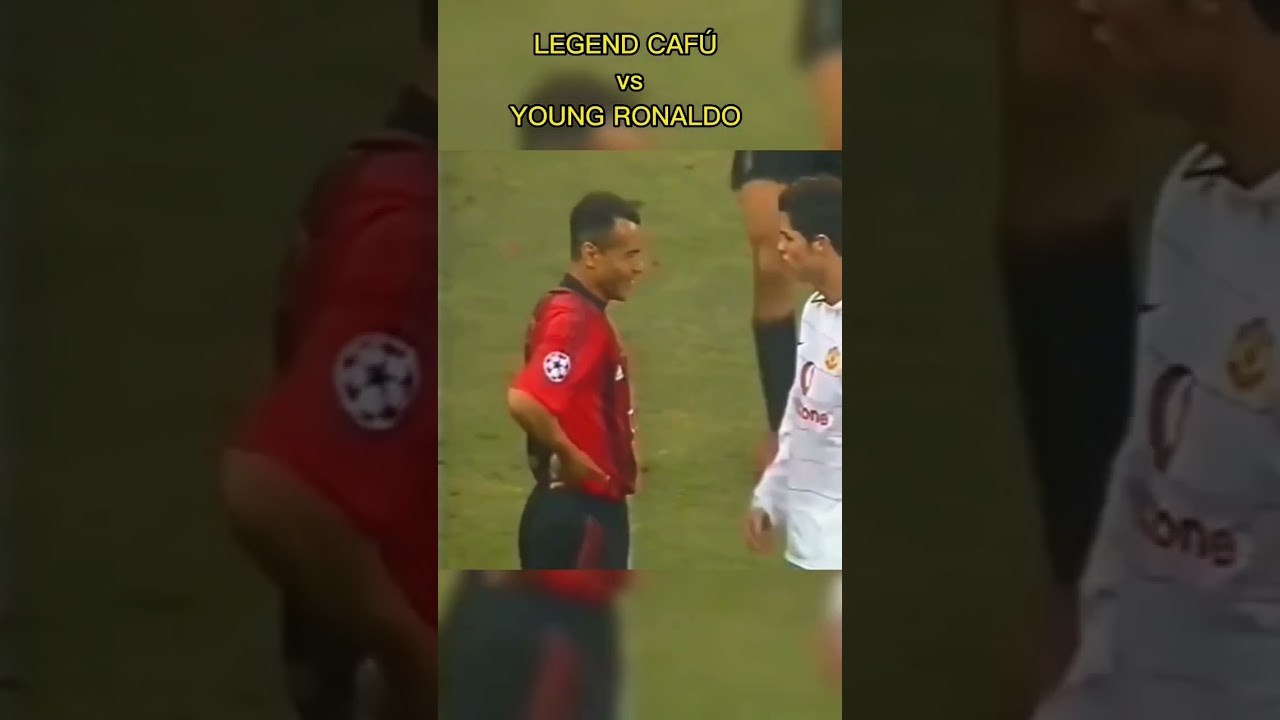 LEGEND CAF&Uacute; VS YOUNG RONALDO 🔥#shorts