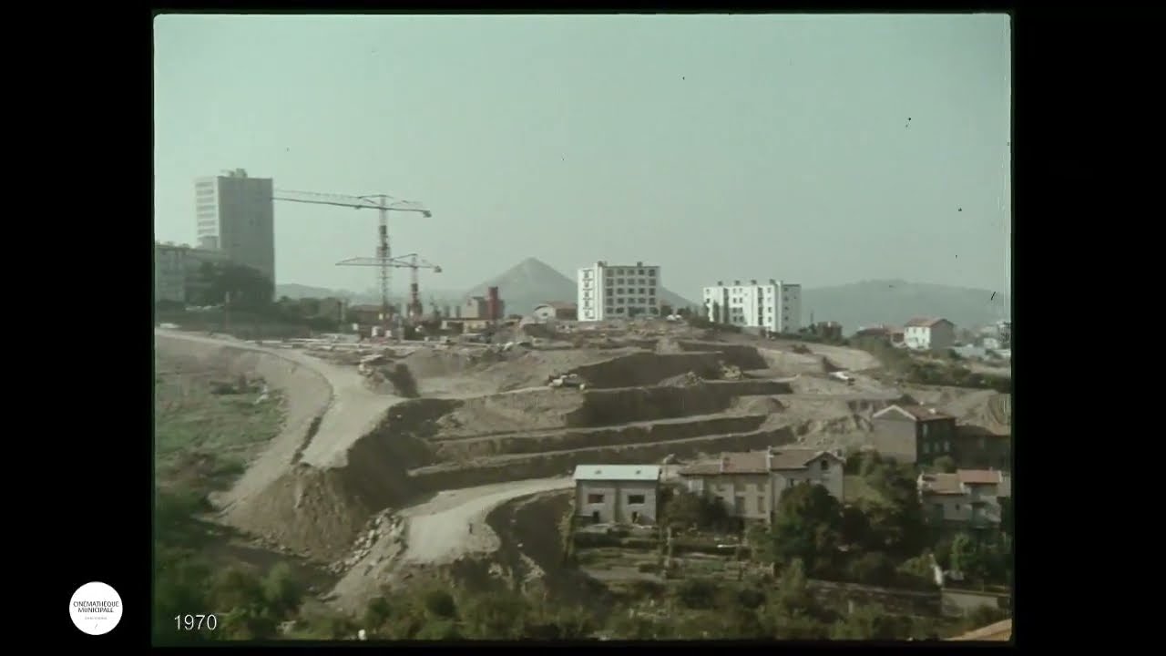 Les débuts de la Cotonne